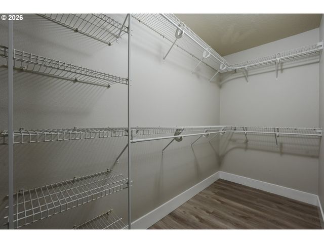 4711 E MASTERS Dr, Newberg, OR 97132