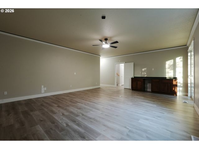 4711 E MASTERS Dr, Newberg, OR 97132