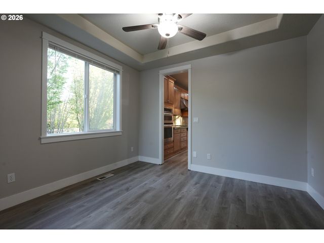4711 E MASTERS Dr, Newberg, OR 97132