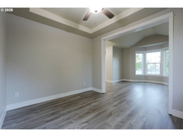 4711 E MASTERS Dr, Newberg, OR 97132