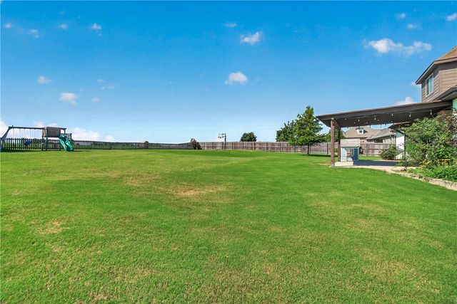 2296 Riverwater Lane, Fayetteville, AR 72703