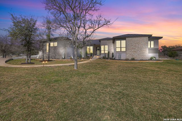 1327 Via Principale, New Braunfels, TX 78132