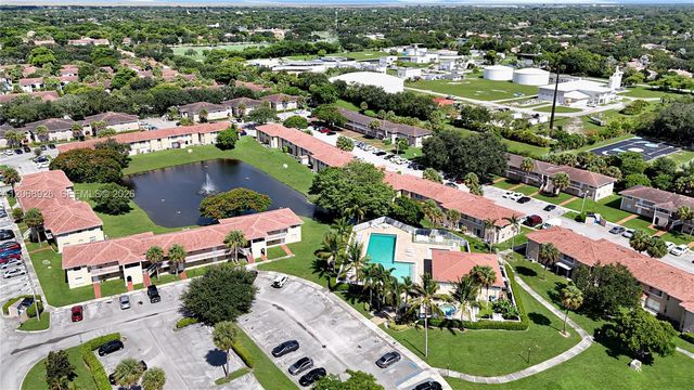 10056 Twin Lakes Drive 37-D, Coral Springs, FL 33071