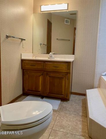 10649 ISLEROCK Street, El Paso, TX 79935