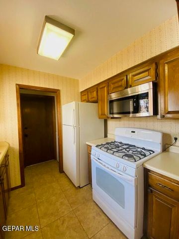 10649 ISLEROCK Street, El Paso, TX 79935