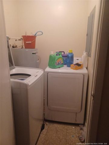 3303 Cranbrook Drive, Fayetteville, NC 28301