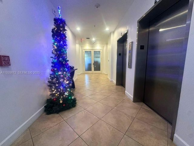 2630 SW 28th St 44, Miami, FL 33133