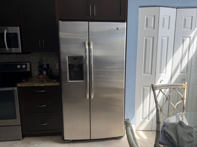 6828 Ashton Street, Boynton Beach, FL 33437