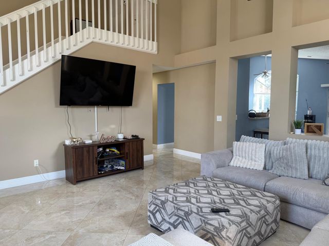 6828 Ashton Street, Boynton Beach, FL 33437