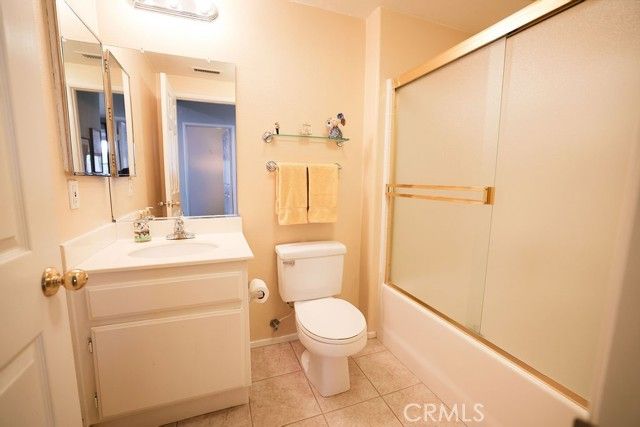 19391 De Marco, Riverside, CA 92508