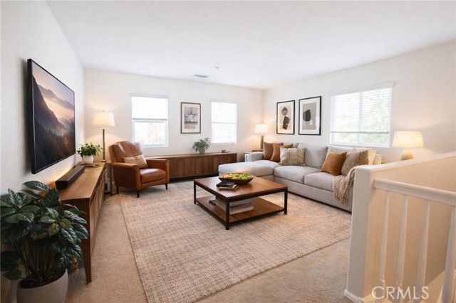 19391 De Marco, Riverside, CA 92508