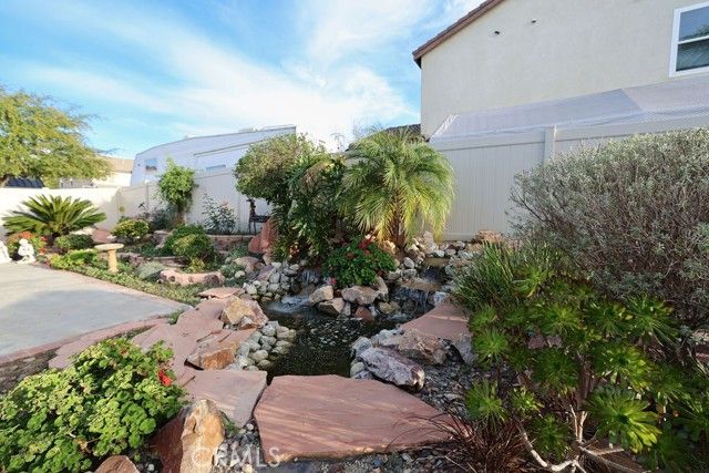 19391 De Marco, Riverside, CA 92508