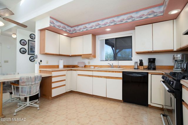 1147 Pedro Court, Rio Rico, AZ 85648