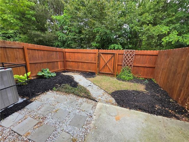 4237 Spring Valley Circle, Tucker, GA 30084