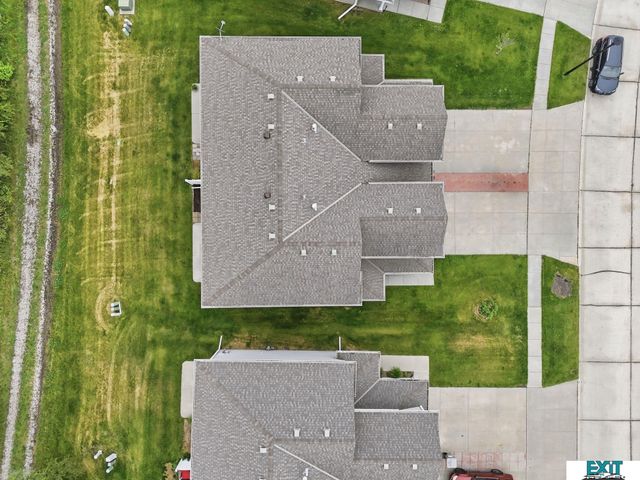 2524 Cedar Cove Road, Lincoln, NE 68507