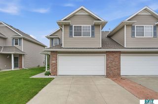 2524 Cedar Cove Road, Lincoln, NE 68507
