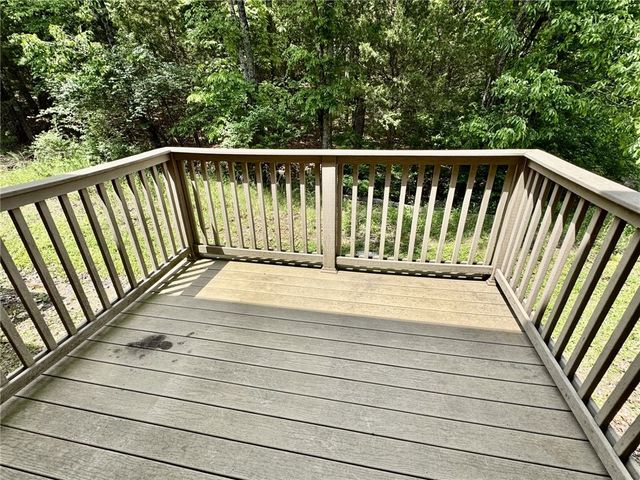 279 S Breakwater Lane, Fayetteville, AR 72704