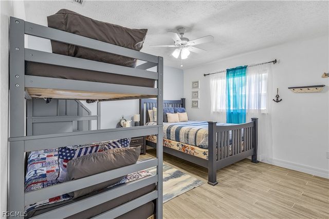 428 SW 37th ST, Cape Coral, FL 33914