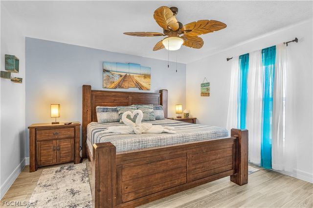 428 SW 37th ST, Cape Coral, FL 33914