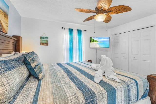 428 SW 37th ST, Cape Coral, FL 33914