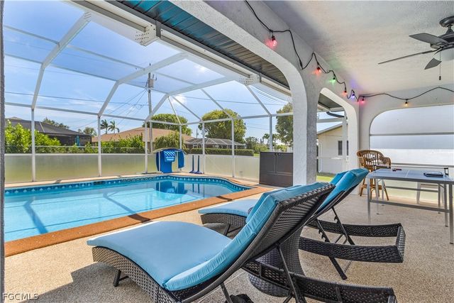 428 SW 37th ST, Cape Coral, FL 33914