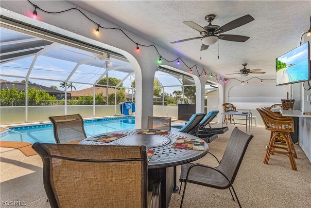 428 SW 37th ST, Cape Coral, FL 33914