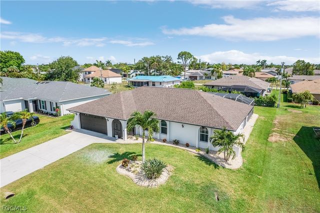 428 SW 37th ST, Cape Coral, FL 33914