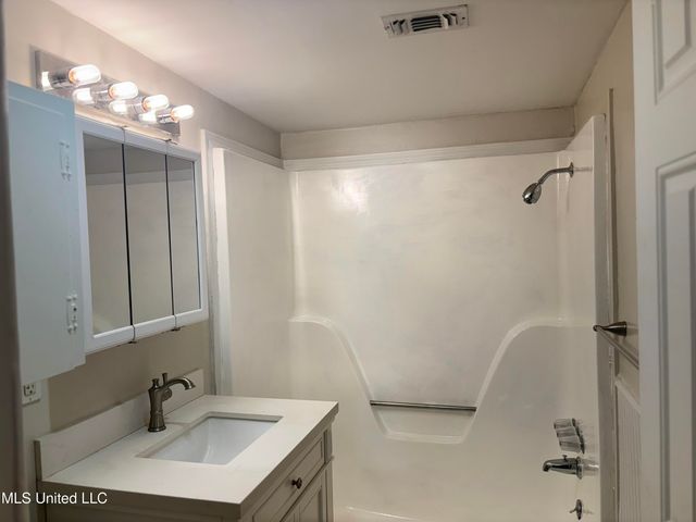 20260 28th Street, Long Beach, MS 39560