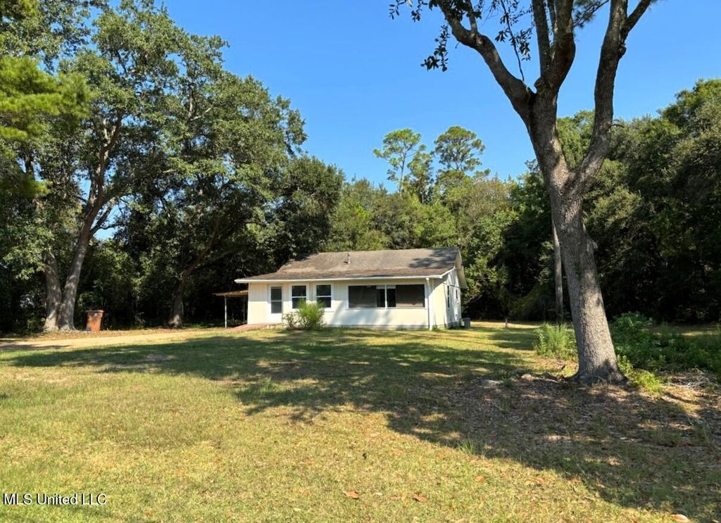 20260 28th Street, Long Beach, MS 39560