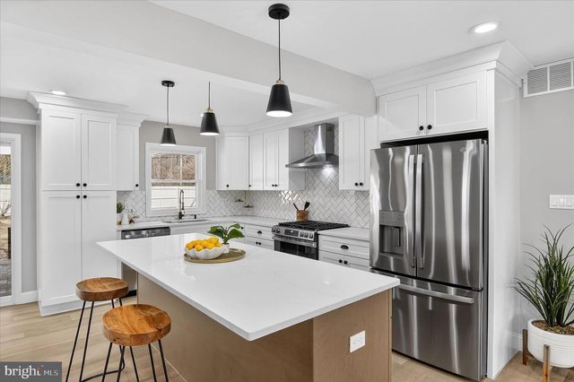 3520 MADONNA LN, Bowie, MD 20715