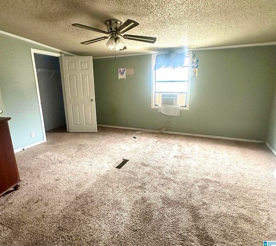 100 DALES HOLLOW ROAD, Oxford, AL 36203