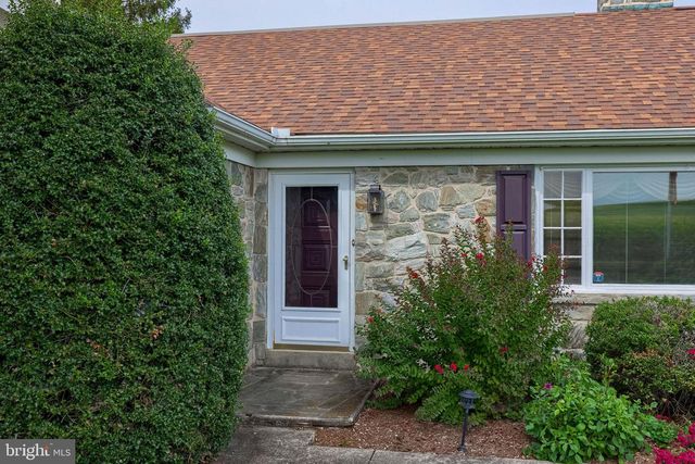210 STEVENS RD, Stevens, PA 17578