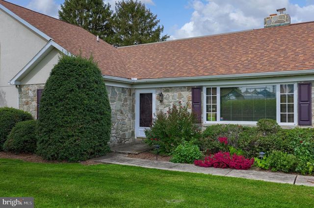 210 STEVENS RD, Stevens, PA 17578