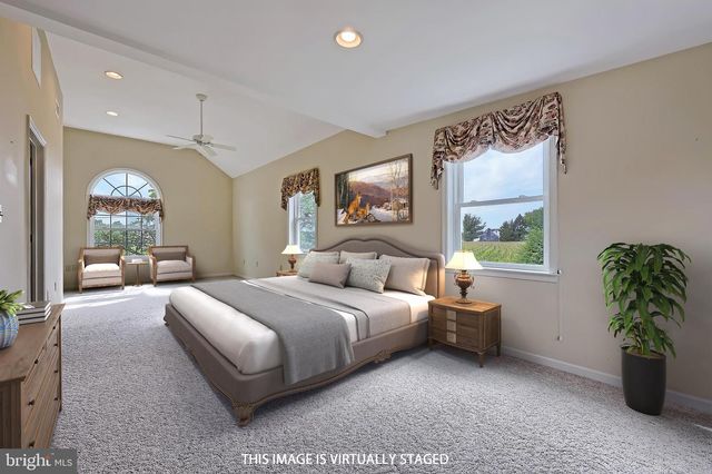 210 STEVENS RD, Stevens, PA 17578