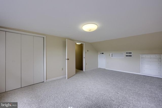 210 STEVENS RD, Stevens, PA 17578
