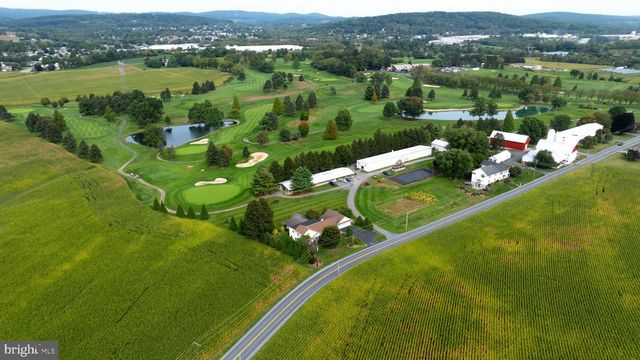 210 STEVENS RD, Stevens, PA 17578