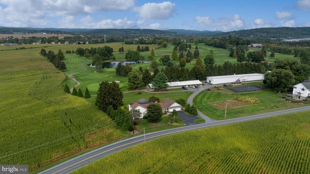 210 STEVENS RD, Stevens, PA 17578