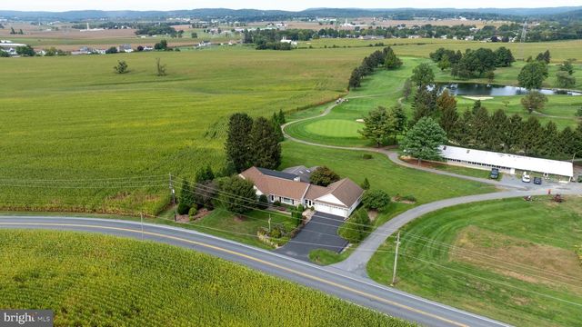 210 STEVENS RD, Stevens, PA 17578