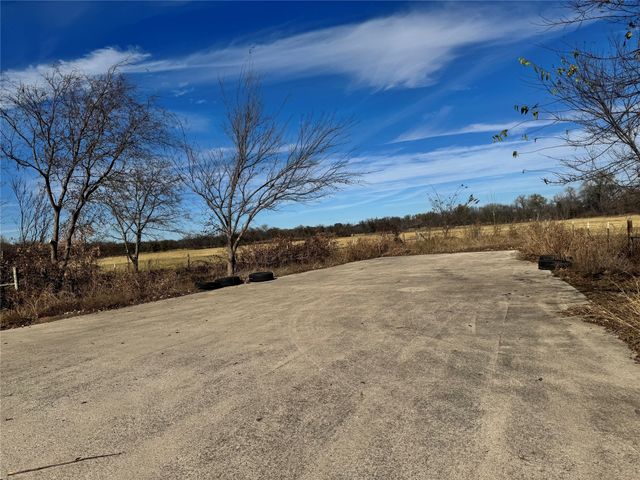 2800 E Lake Drive, Weatherford, TX 76087