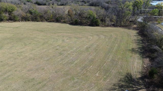 2800 E Lake Drive, Weatherford, TX 76087