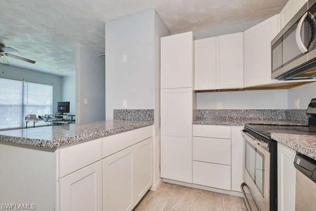 1637 Piney RD, North Fort Myers, FL 33903