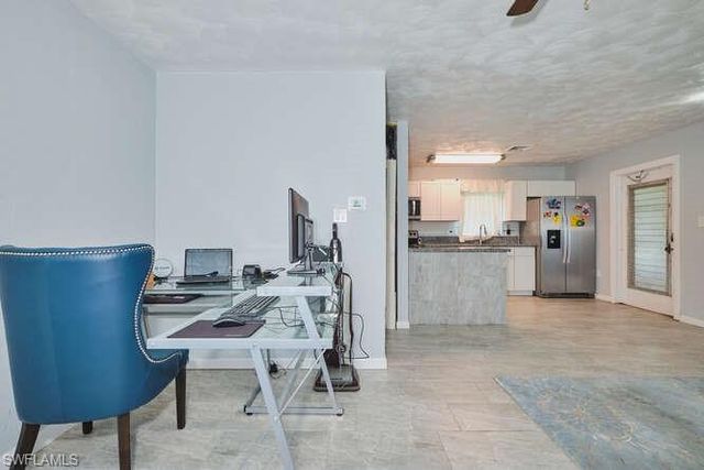 1637 Piney RD, North Fort Myers, FL 33903