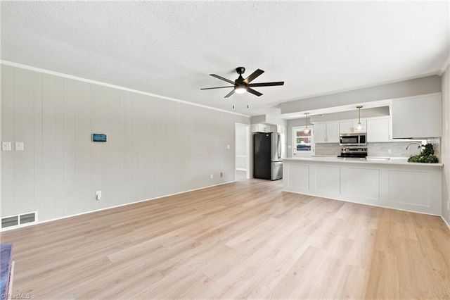 3539 New Walkertown Road, Winston-salem, NC 27105