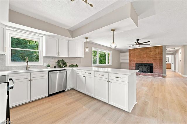 3539 New Walkertown Road, Winston-salem, NC 27105