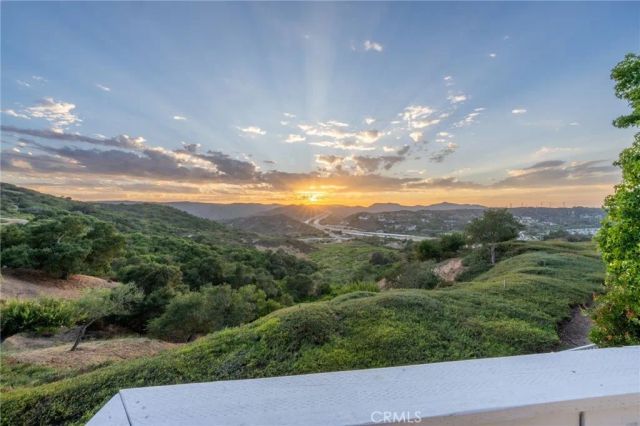 17 Hollyleaf, Aliso Viejo, CA 92656
