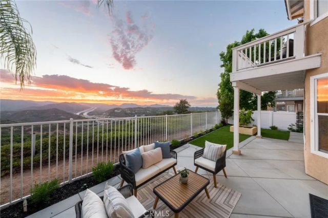 17 Hollyleaf, Aliso Viejo, CA 92656
