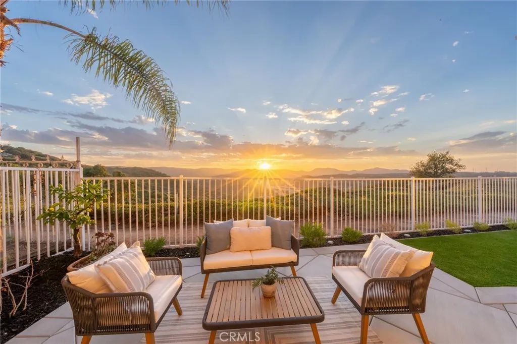 17 Hollyleaf, Aliso Viejo, CA 92656