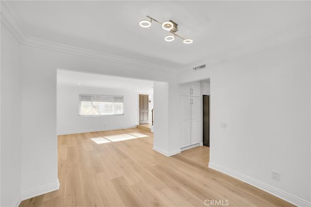 18839 Miranda, Tarzana, CA 91356