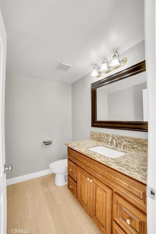 18839 Miranda, Tarzana, CA 91356