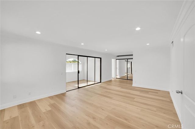 18839 Miranda, Tarzana, CA 91356